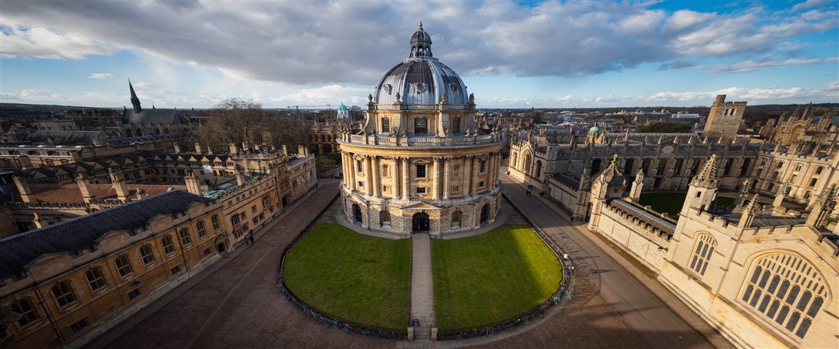 Préparation au TOEFL pour intégrer une université anglophone (Radcliffe Camera, Oxford)