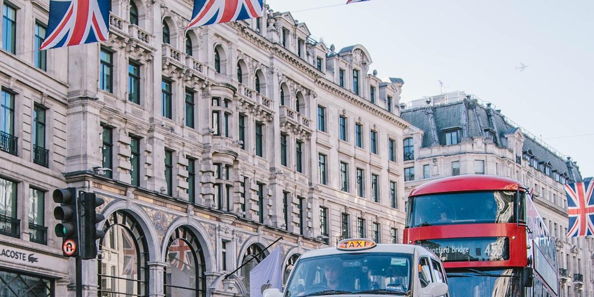 Format adresse en Angleterre exemples